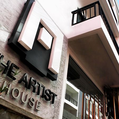 The Artist House Hotel Patong Buitenkant foto