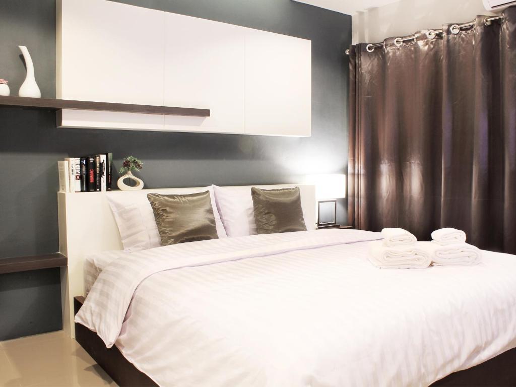 The Artist House Hotel Patong Buitenkant foto